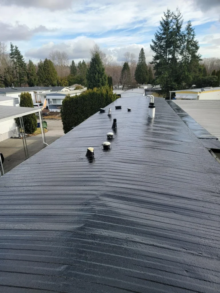 Torch-on flat roof membrane installation
